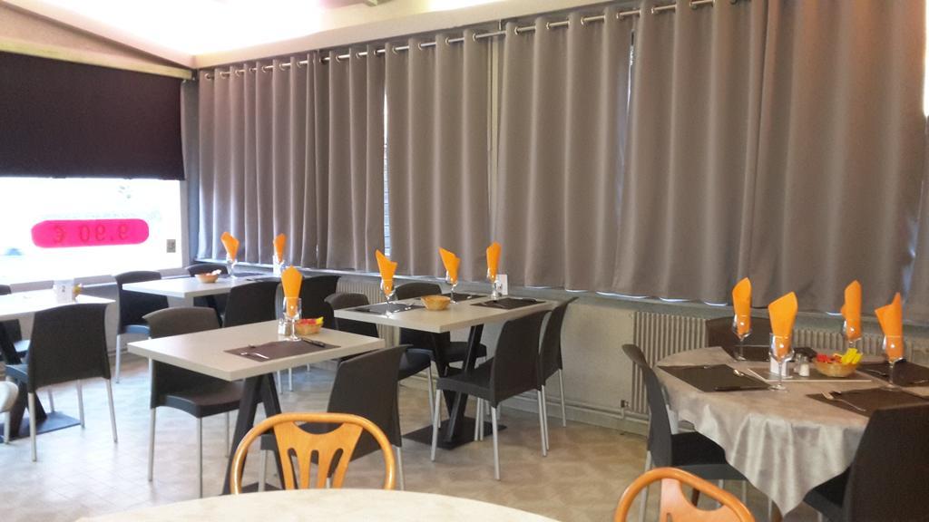 Pension Hotel Restaurant De La Place Voujeaucourt Dış mekan fotoğraf